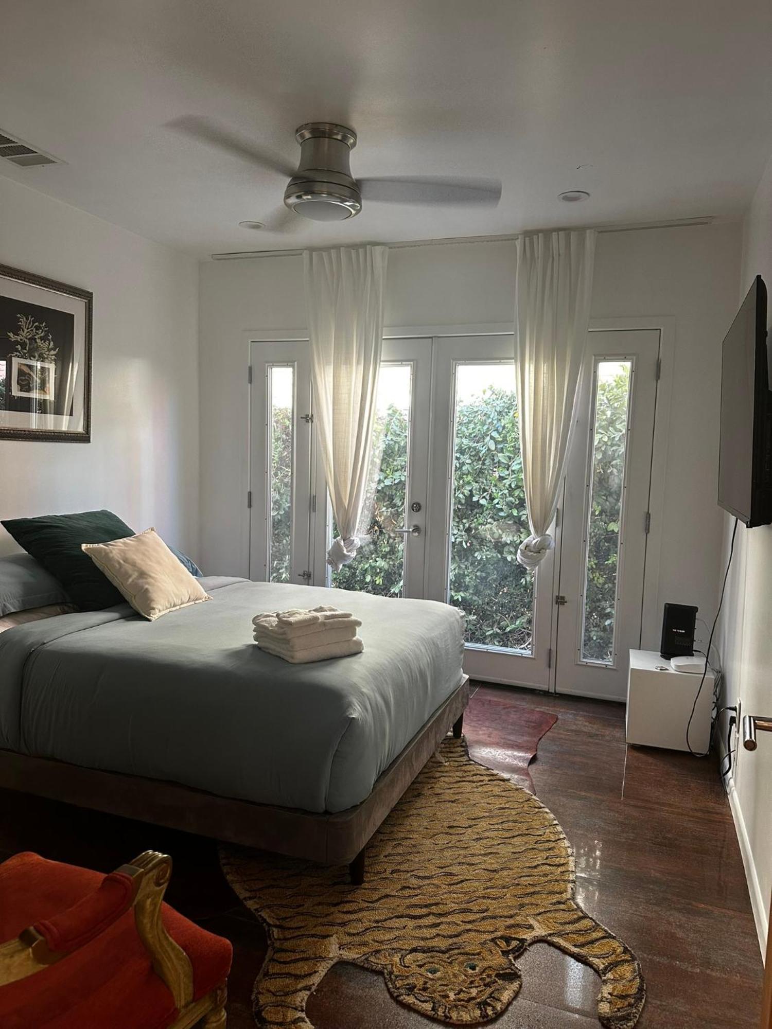Spacious Resort Getaway @ Echo Park Ranch - Luxury Indoor/ Outdoor Home Steps From Sunset Blvd, Echo Park Lake, Dodgers Stadium ลอสแอนเจลิส ภายนอก รูปภาพ